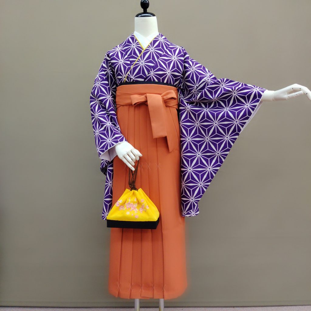 紫　麻の葉　と　オレンジ袴